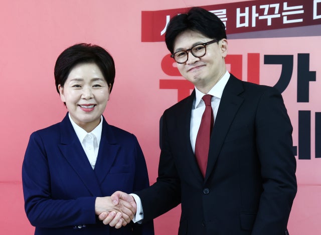 <b>양향자</b>, <b>한동훈 지지 선언</b> "함께 미래로 동행할 것"
