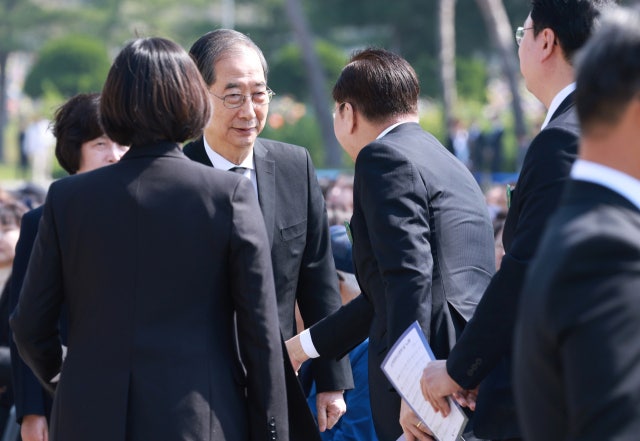 <b>한덕수</b> "평온한 일상 뒤 청년들의 헌신 기억"