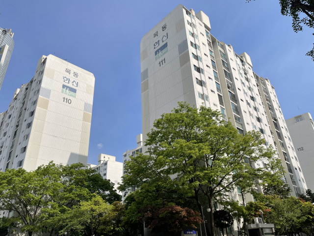 서울 양천구 목동한신청구 아파트 단지 모습.백주연 기자
