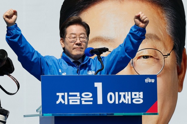 경찰, 대선후보 <b>협박</b>글 7건 적발… 모두 <b>이재명</b> 관련