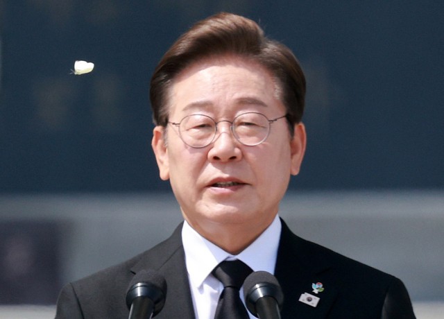 [속보] 李대통령, <b>광복회</b> 삭감된 <b>예산</b> 원상복구 조치 당부