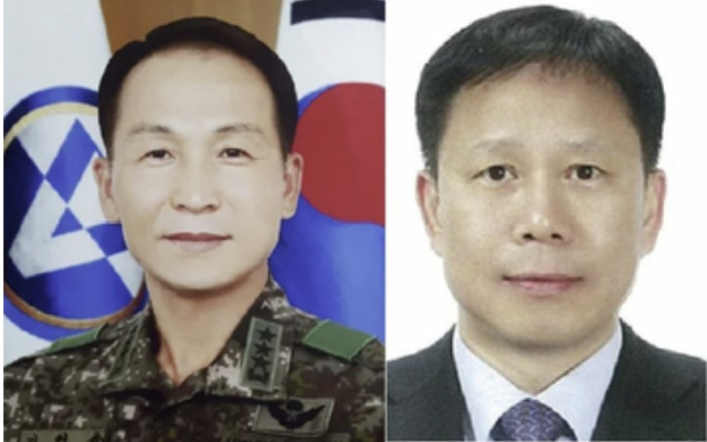 안보실 1차장 김현종, 안보실 2차장 임웅순.