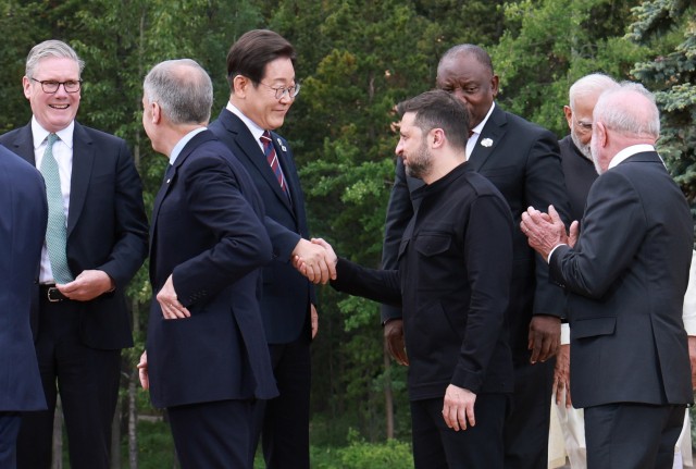 이재명 대통령, G7 확대세션서 "에너지 안보·AI 혁신" 강조하며 '아태 제1 AI 허브' 구축 비전 제시
