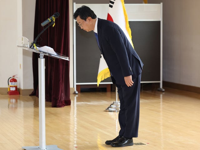 <b>정진우</b> 신임 중앙지검장 “<b>검찰</b>권 행사 되돌아 봐야”…'국민 <b>신뢰 회복</b>...
