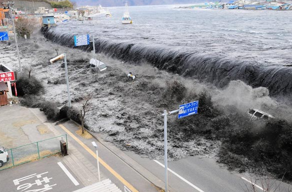 2011년 동일본대지진 당시 발생한 쓰나미