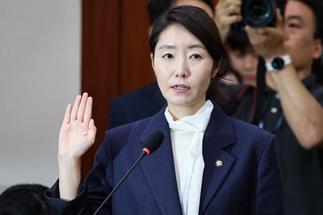 '갑질 의혹' 강선우 <b>장관</b> 후보자 사퇴…“대통령께 한없이 죄송"