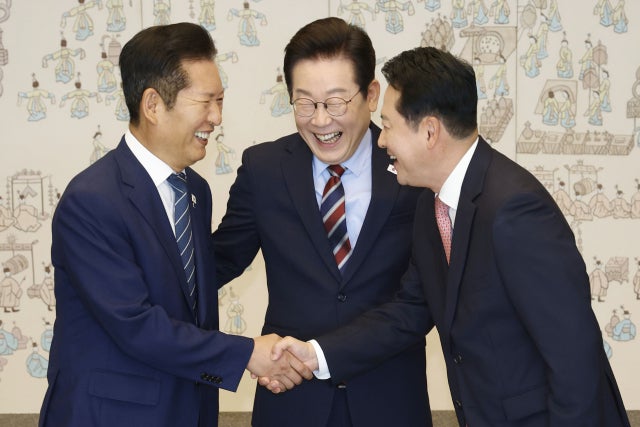 <b>이재명</b> 대통령-여야 대표, '민생경제협의체' 구성 합의…실무협의 예정