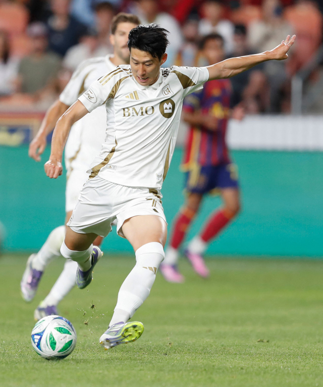 이적 후 첫 <b>해트트릭</b> 작성한 <b>손흥민</b>, MLS 첫 '이주의 선수' 영광