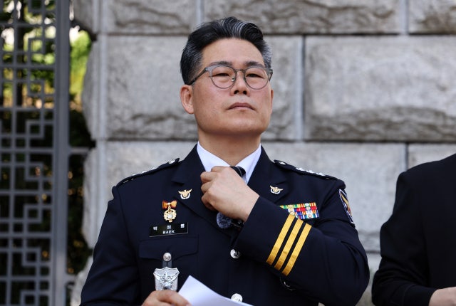 파견방식 곧장 반발한 <b>백해룡</b>…檢 <b>마약</b>수사 와해 조짐