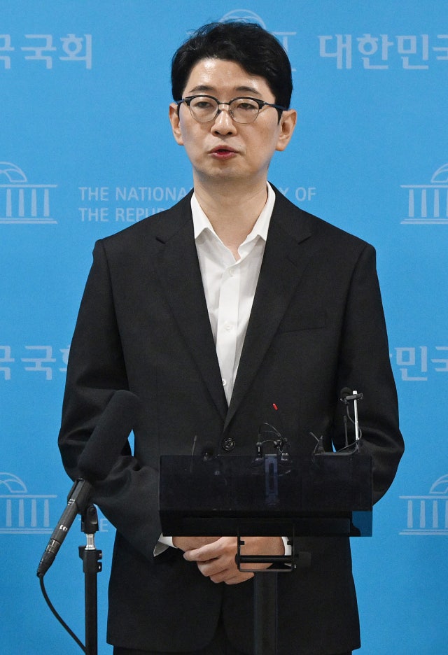 주진우 "<b>김현지</b>, 李대통령 형사<b>사건</b> 컨트롤타워…<b>김용 사건</b>도 관여"
