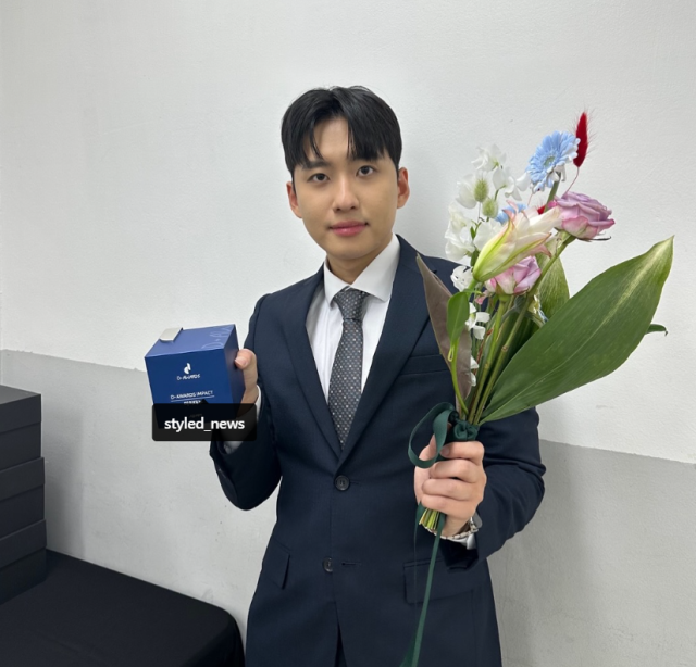 187만 유튜버 ‘<b>미미미누</b>’ <b>명예훼손 피소</b>…출연자 “극단적 시도했다”...