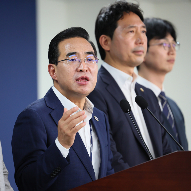 박홍근 더불어민주당 의원. 뉴스1