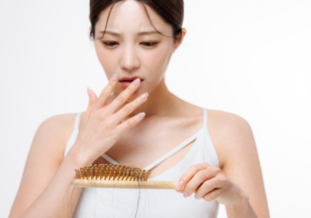 흰머리, 알고보니 암세포 방어해준 고마운 흔적이었대