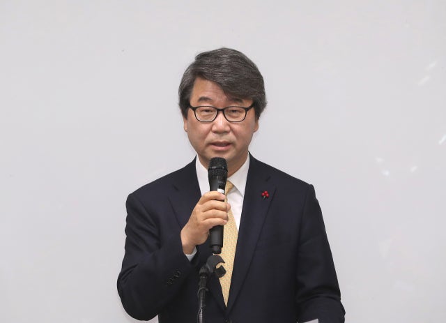 <b>김지형</b> 신임 <b>경사노위 위원장</b> “연내 노사정 대표회의 성사 노력”