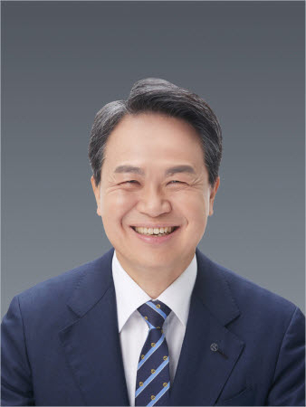 진옥동 신한금융지주 회장.