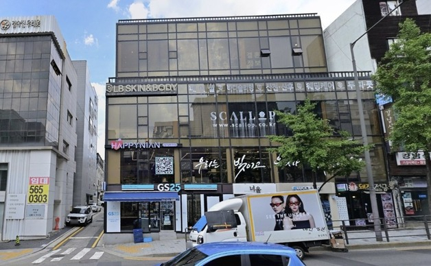 보람튜브를 운영하는 보람패밀리가 보유한 청담동 빌딩의 전경.네이버 지도 제공=뉴스1