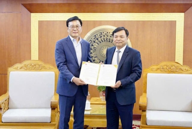 에스텍시스템, 베트남 홍수 피해 지역에 구호 성금 1억 1000만원 기...