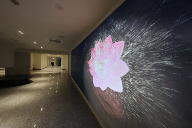 백제대향로관으로 가는 1층 미디어아트 모습.연합뉴스