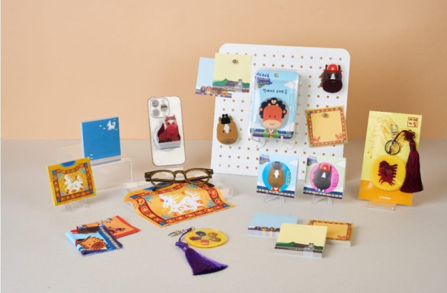 ‘2026년 붉은 말의 해’주제의 K헤리티지 상품들.사진 제공=국가유산진흥원