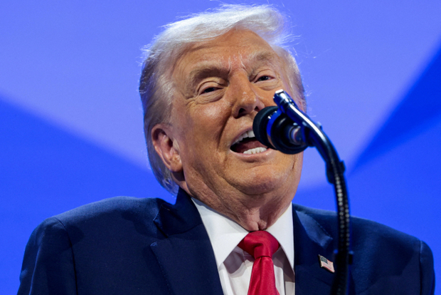 도널드 트럼프 미 대통령이 21일(현지 시간) 스위스 다보스포럼에서 연설하고 있다.로이터연합뉴스