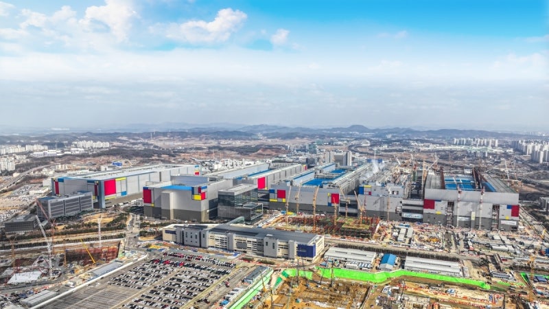 “메모리 사이클? 이제 겨우 중반” 삼전·닉스 4~6% 급등 [줍줍리포트]