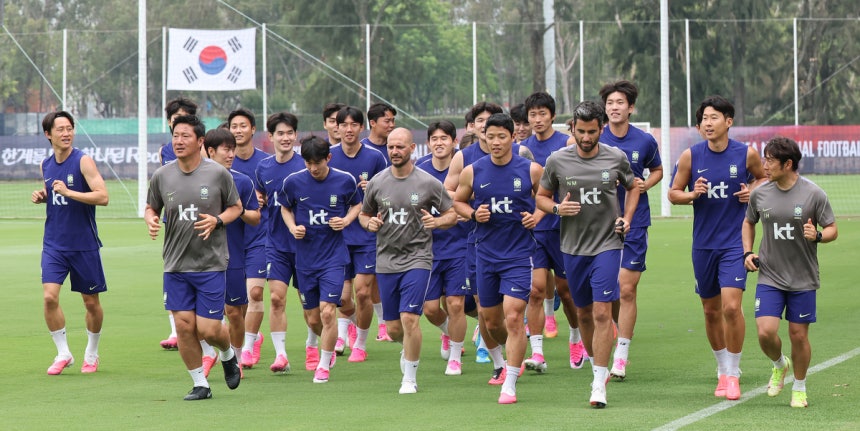 2026 북중미 월드컵에 출전하는 대한민국 축구 국가대표팀 선수들이 8일(현지시간) 멕시코 과달라하라 인근 사포판에 위치한 치바스 바예 베르데에서 훈련을 하고 있다. 뉴스1