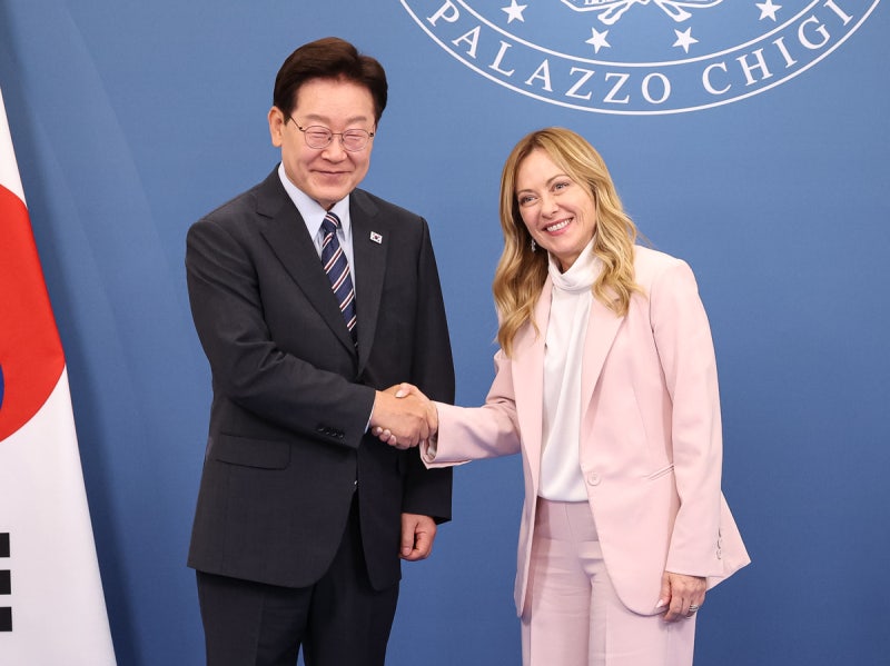 李 대통령, 멜로니 伊총리에게 “월드컵 본선에서 <b>이탈리아</b> 만났어야”