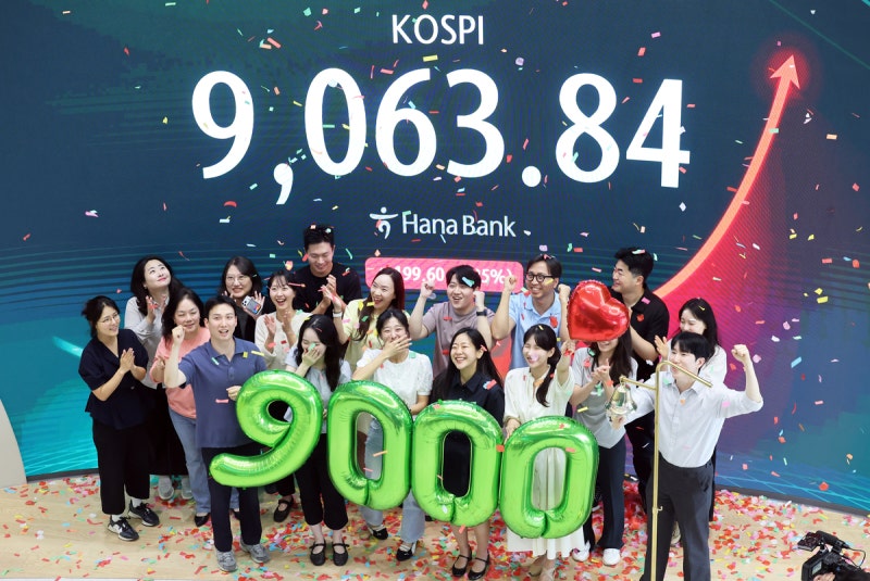 코스피 9000 돌파했는데 “닷컴버블 후반부와 닮았다”…증권가 분석은
