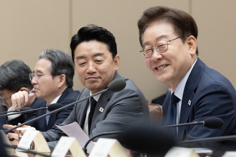 메가프로젝트 “불가능” 주장에 李 “공인태도 맞나…방해하지 말라...