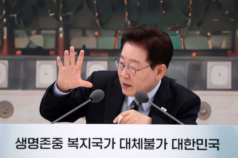 李대통령 “식량안보 위해 <b>농업보조금</b> 확대해야”