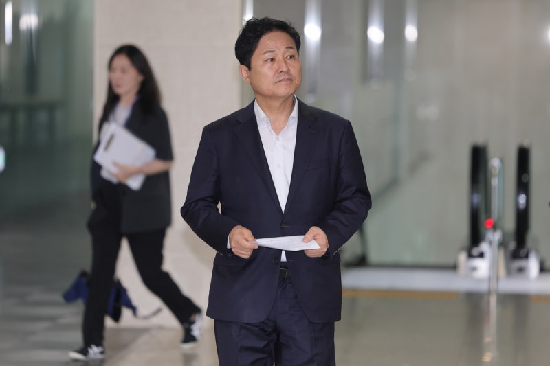 <b>용산공원</b> 개발 ‘빗장’ 건 吳…김영배 “자기 정치하는가”