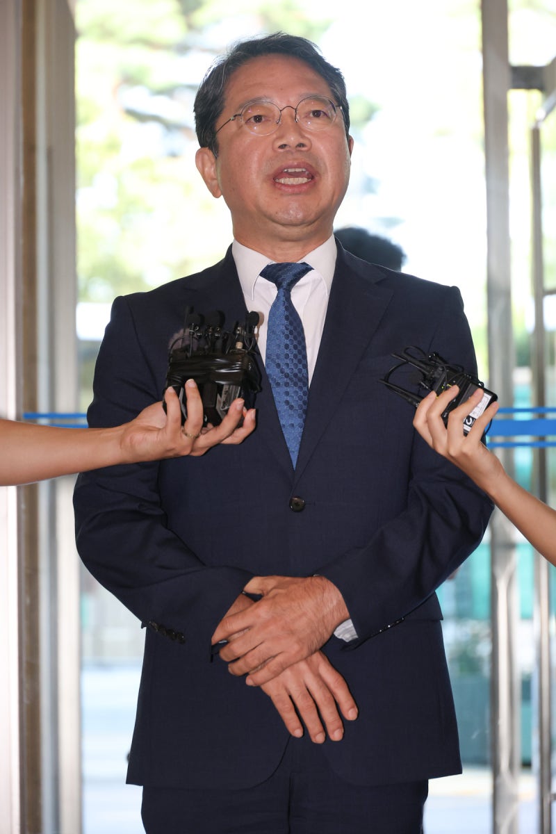 [속보] <b>김승원</b> “李 <b>공소취소</b>, 지휘 생각도 없어”