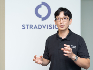 권태산 스트라드비젼 COO가 8일 스트라드비젼 동탄 오피스에서 AI 기반 인식 SW 개발 현황을 발표하고 있다. 사진제공=스트라드비전
