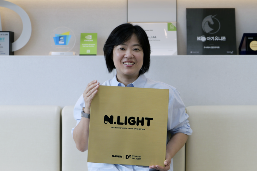 박진영 엔닷라이트 대표가 1일 경기 성남시 엔닷라이트 사무실에서 서울경제신문과 인터뷰하고 있다.사진 제공=엔닷라이트