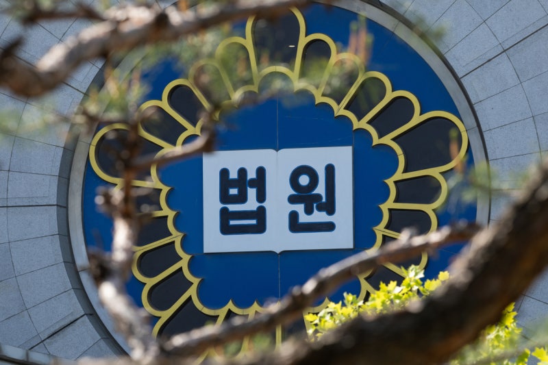 ‘14세 <b>딸</b> 둔기 <b>살해</b>’ <b>친부</b> 징역 22년 확정