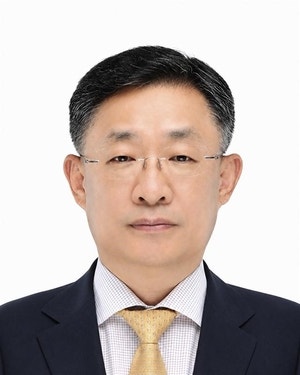 김민철 <b>두산</b> 대표이사 사장, <b>부회장 승진</b>