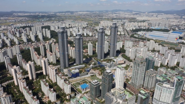 집값 반토막 지역, 양극화 심화