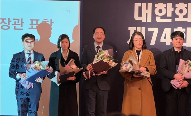 대봉엘에스(주) 기업 속 사진