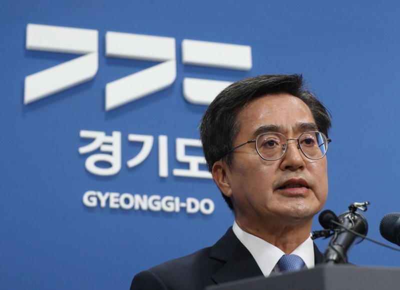 김동연, 1기 <b>신도시</b> 등 노후계획도시 <b>특별법</b> "연내 통과시켜 달라" 국회에 호...