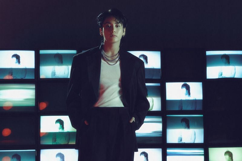 '입대 앞둔' <b>정국</b>, 美이어 日<b>레코드협회</b> ‘플래티넘’ 인증
