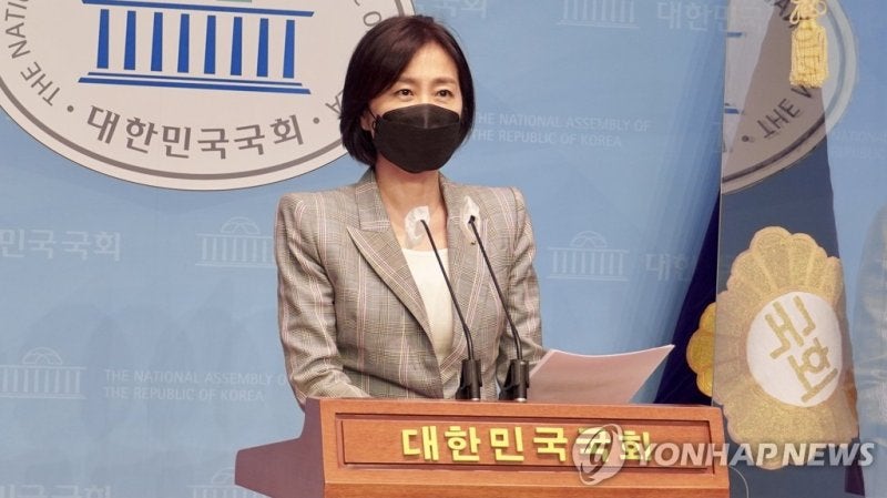 국힘 탈당으로 의원직 던진 <b>허은아</b>, <b>이준석</b> 신당 <b>합류</b>