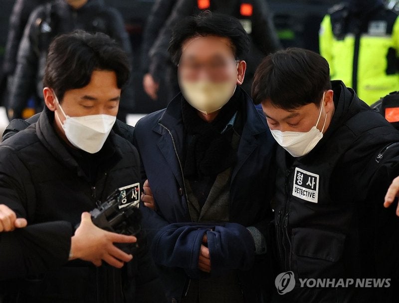법원, <b>이재명</b> 피습 <b>피의자</b> 관련 <b>압수수색</b> 영장 발부(종합)