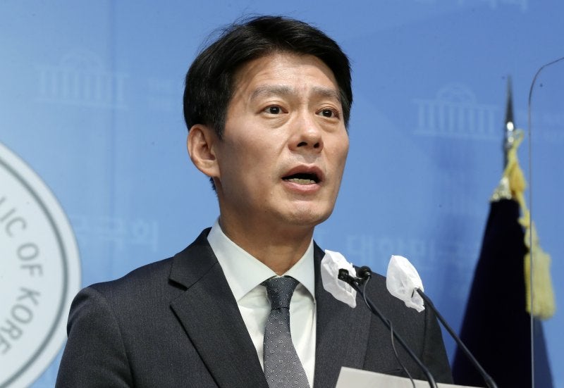 이재명, ‘<b>조수진 사퇴</b>’ 강북을에 ‘친명’ 한민수 전략 <b>공천</b>[2024 총선]