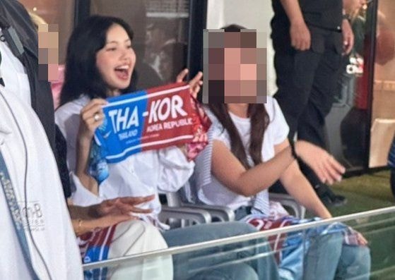 "의리있다" 대한민국·<b>태국</b> 모두 응원하는 '블핑' 리사