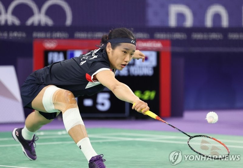 '셔틀콕 여왕' <b>안세영</b>, <b>배드민턴</b> 여자 단식 <b>8강</b> 직행 [파리 올림픽]
