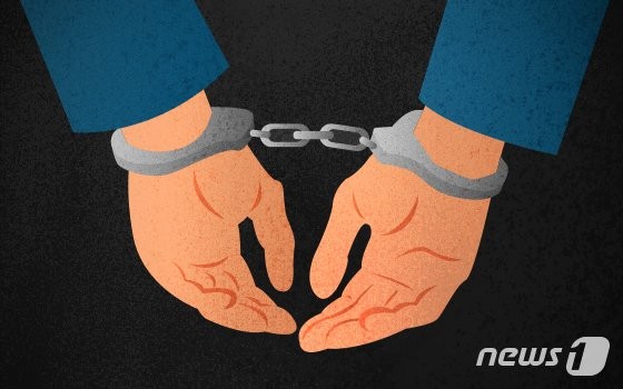 '서울 한복판서 60대 여성 <b>흉기</b>살해' <b>용의자</b> 검거
