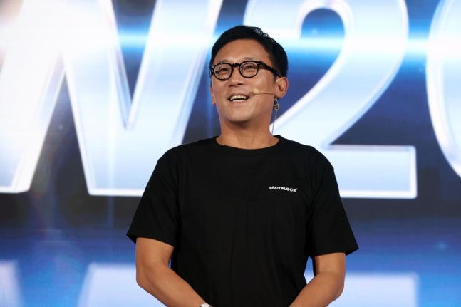Jung Seon-ik, CEO of FactBlock, giving the opening speech at the KBW 2024: IMPACT main conference at the Grand Walkerhill Seoul in Gwangjin-gu, Seoul on the 3rd. Photo=Seo Dong-il reporter