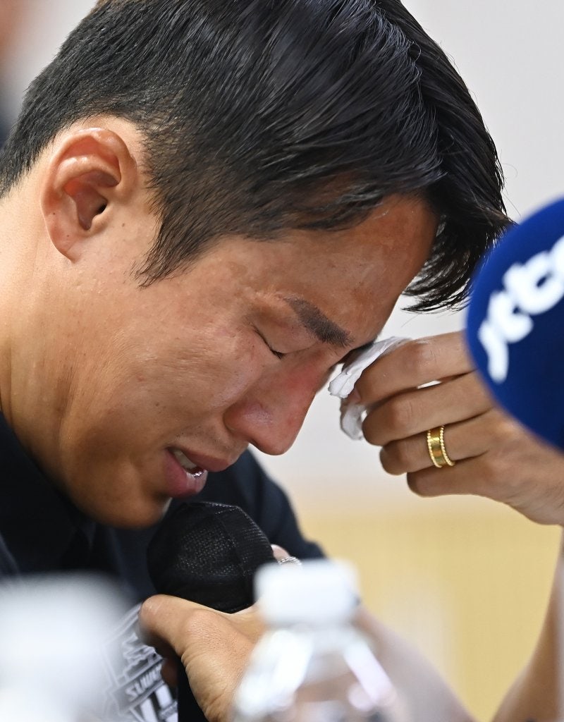 "中 공안이 협박해 거짓 자백했다” 결국 눈물 쏟은 <b>손준호</b>