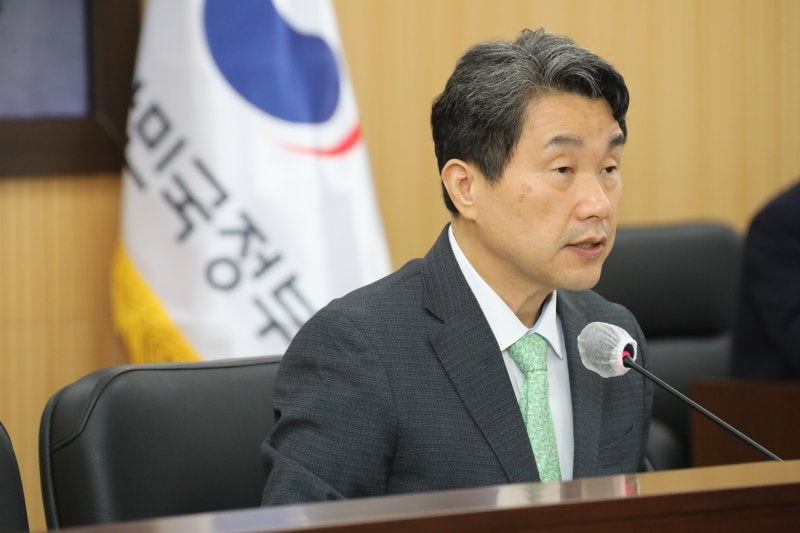 성인 1만명에 연간 35만원 '<b>디지털</b> <b>교육 이용권</b>' 제공…<b>디지털</b> 대학 육...