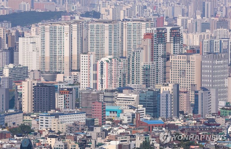 금리 인하요? 요즘 집 안 팔려요” 한숨...절반도 돈 못 빌렸다